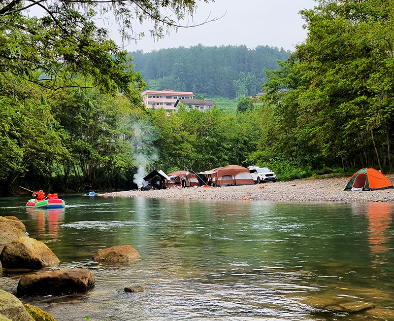 凌霄河漂流